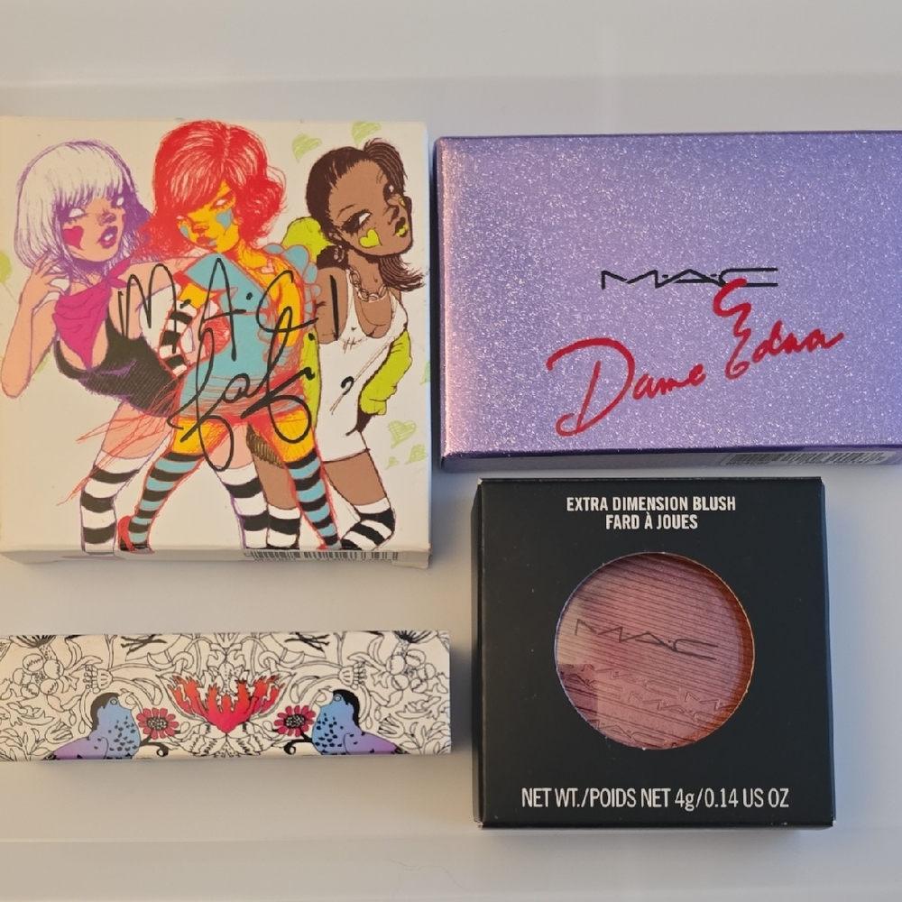MAC Cosmetics Bundle: Dame Edna, Extra Dimension Blush, FAFI, Liberty Of London